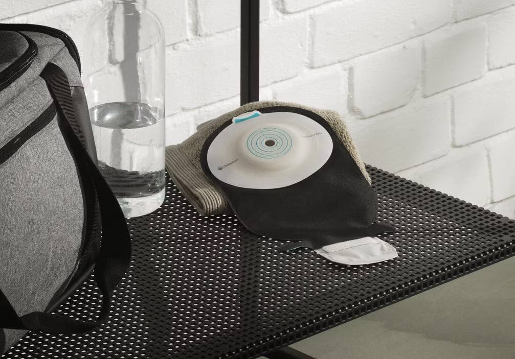 Meet SenSura® Mio in black